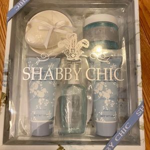 NWT SHABBY CHIC BATH SET